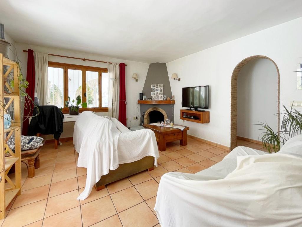 5 bed villas in Benitachell