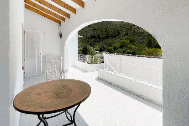 5 bed villas in Benitachell