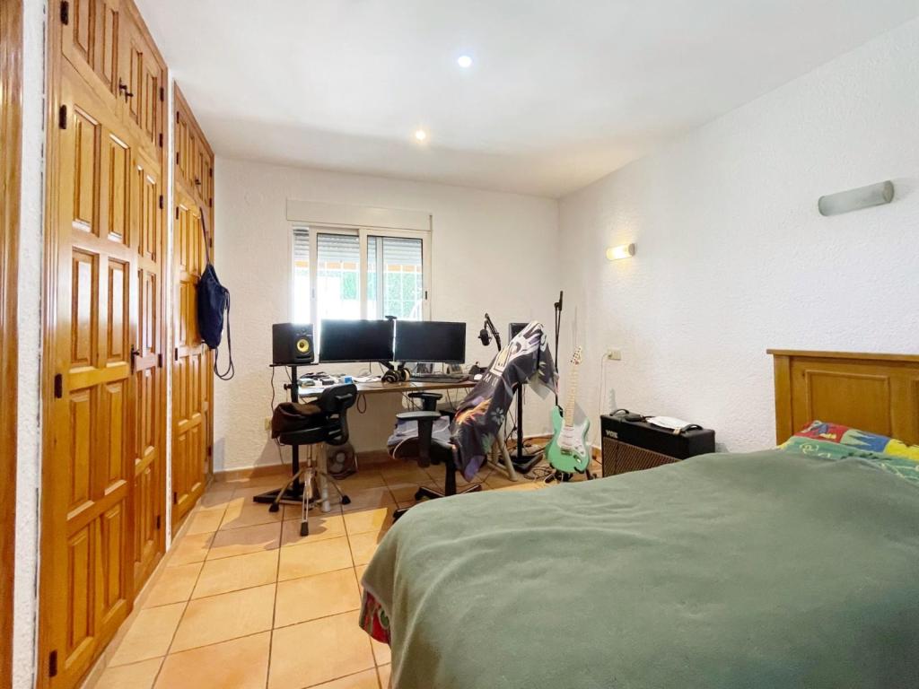 5 bed villas in Benitachell