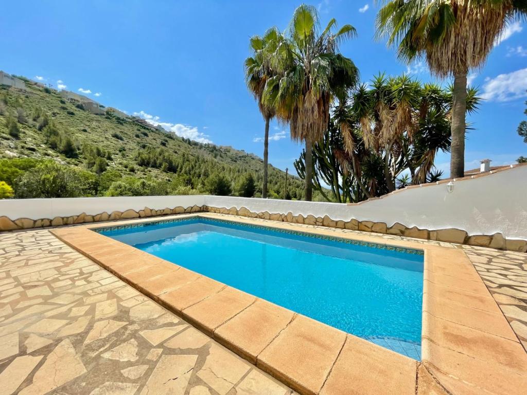 5 bed villas in Benitachell