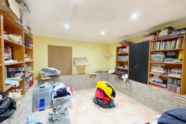 5 bed villas in Benitachell