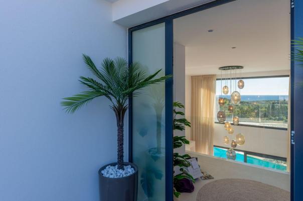 5 bed villas in Moraira