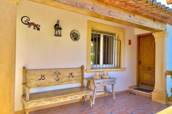 5 bed villa in Benissa