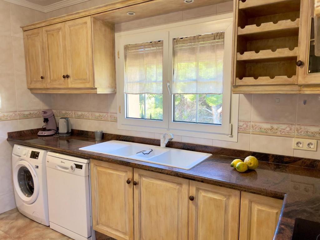 5 bed villa in Benissa