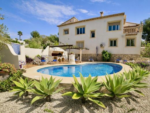 5 bed villa in Benissa