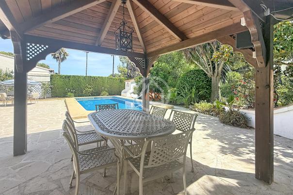 4 bed villa in Benissa