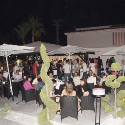 Moraira Nightlife: Live Music, Cocktails and Evening Bars