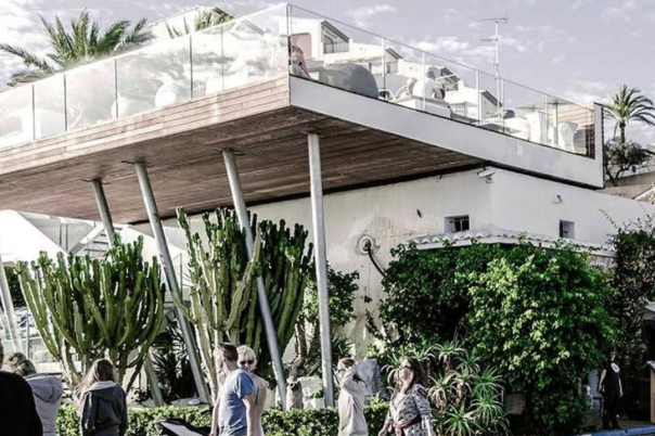 Moraira Nightlife: Live Music, Cocktails and Evening Bars