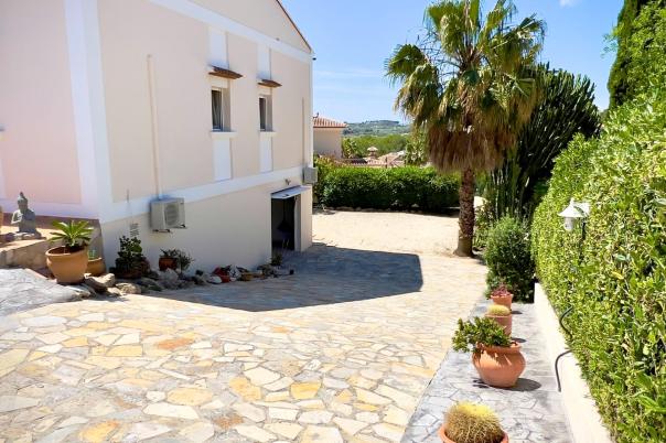 2 bed villa in Javea
