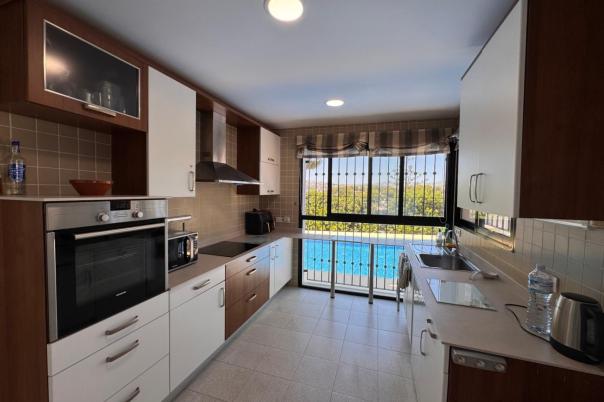 4 bed villa in Moraira