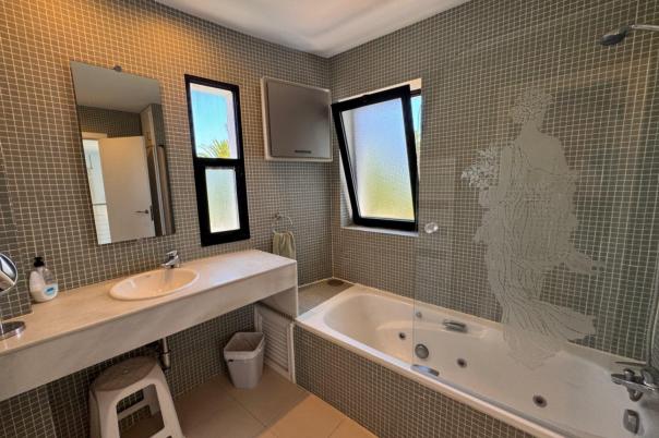 4 bed villa in Moraira