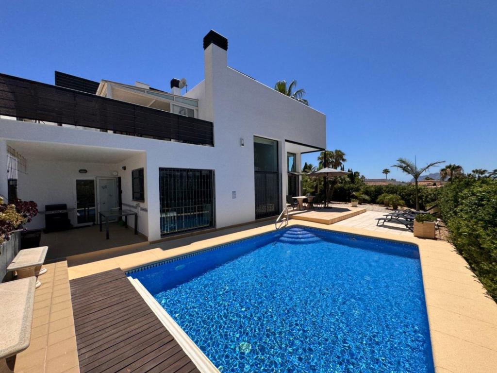 4 bed villa in Moraira