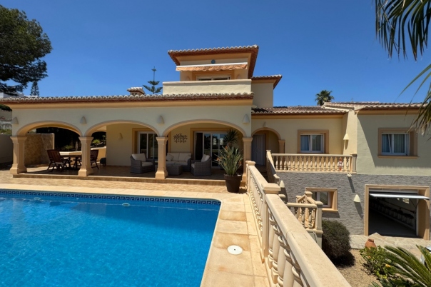 4 bed villa in Moraira