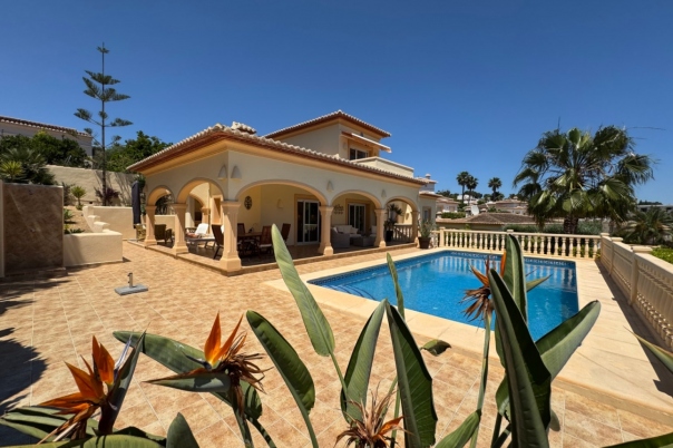 4 bed villa in Moraira