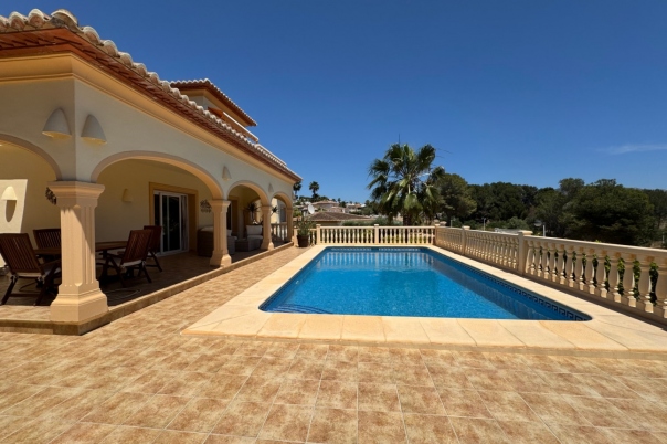 4 bed villa in Moraira