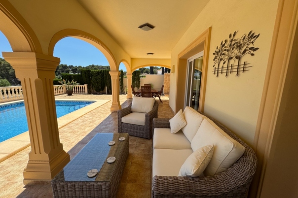 4 bed villa in Moraira