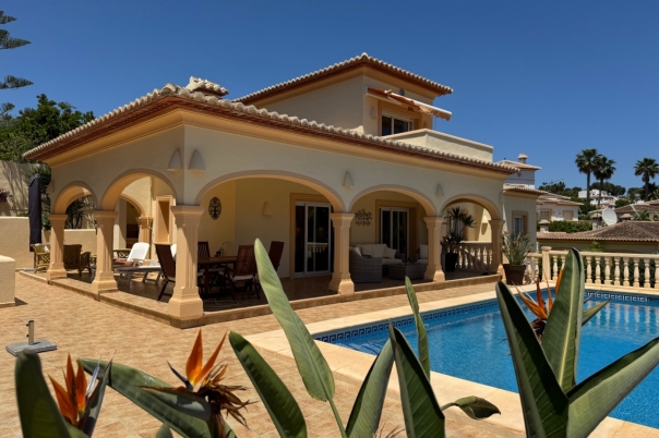 4 bed villa in Moraira