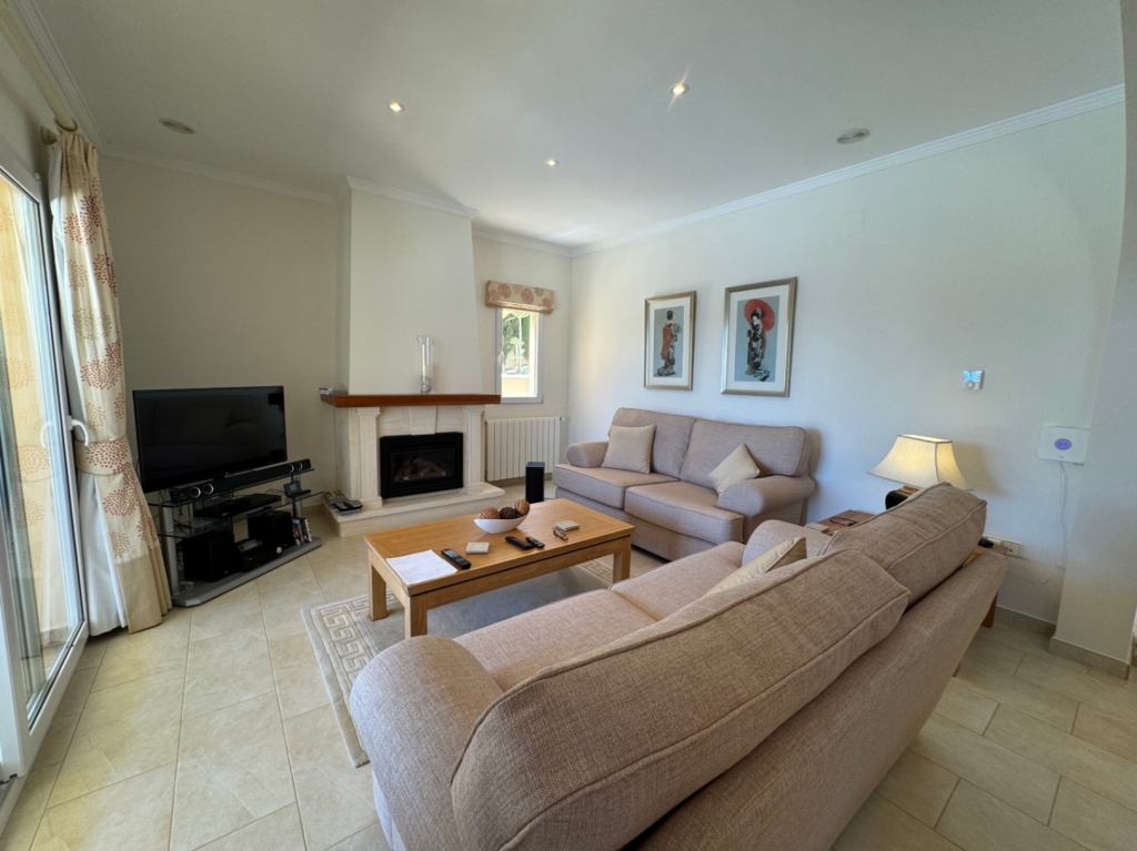 4 bed villa in Moraira