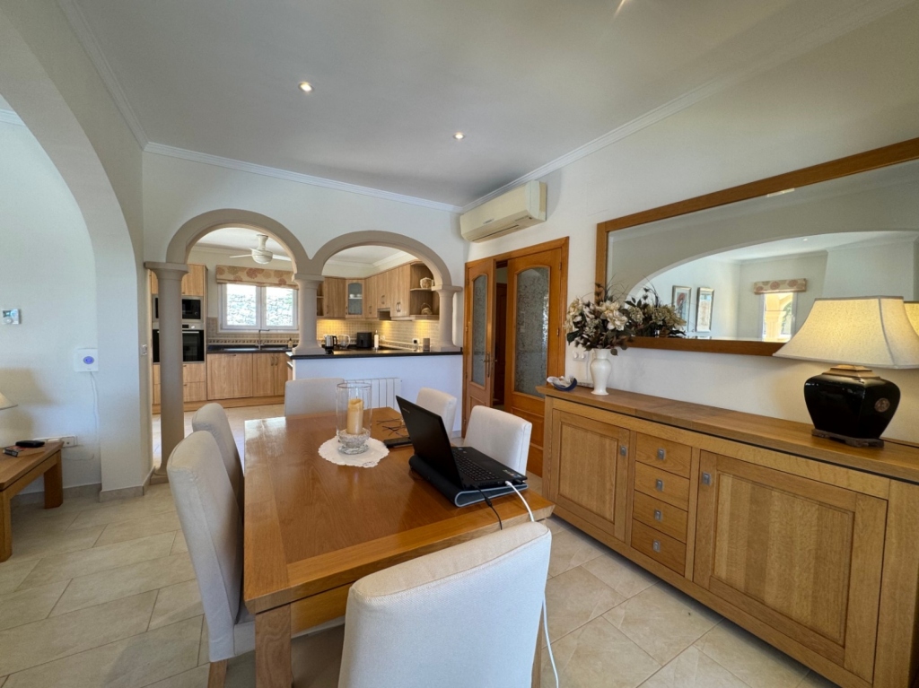 4 bed villa in Moraira