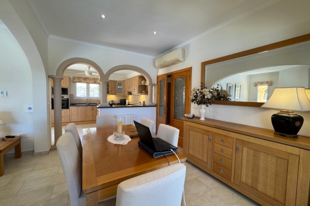 4 bed villa in Moraira