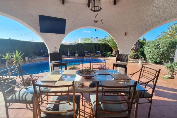 4 bed villa in Benissa