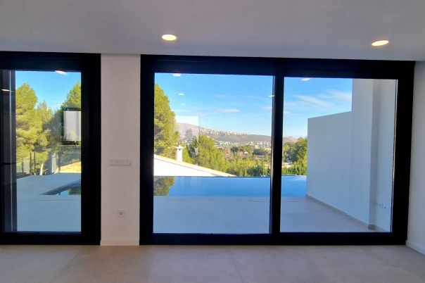 3 bed semi detached villa in Moraira