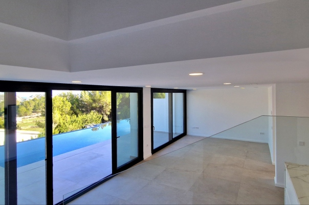 3 bed semi detached villa in Moraira