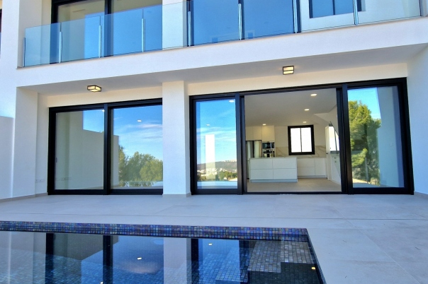 3 bed semi detached villa in Moraira