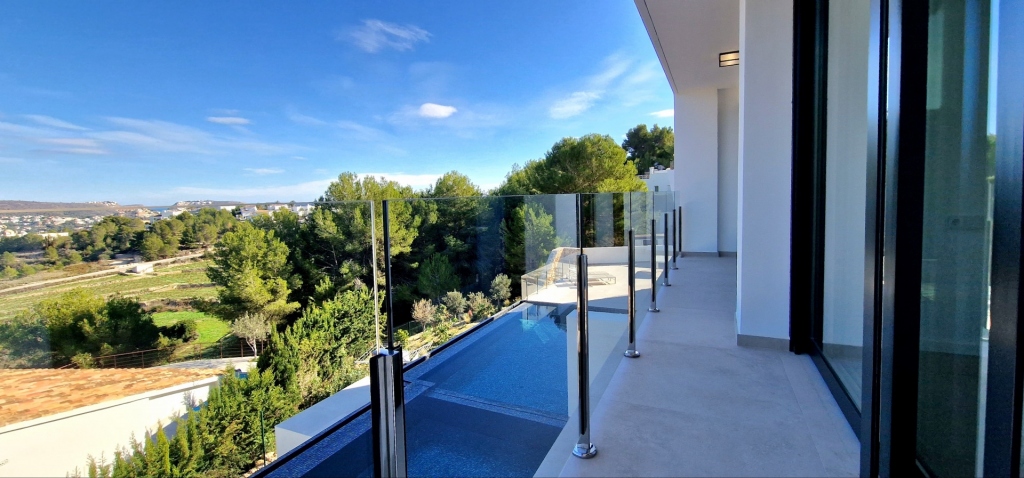 3 bed semi detached villa in Moraira