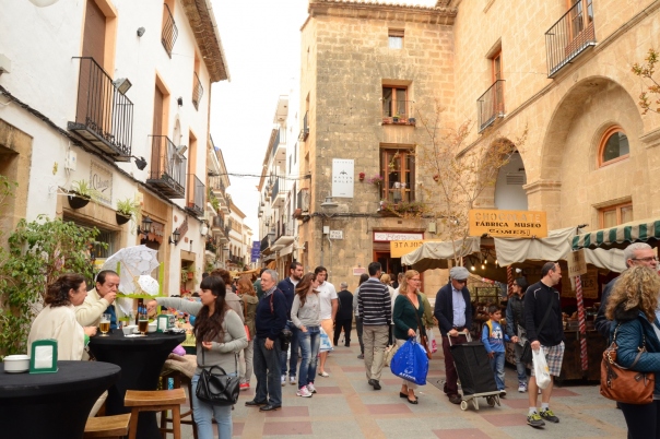 Markets in Javea: Easter Market & Craft Fair (April)