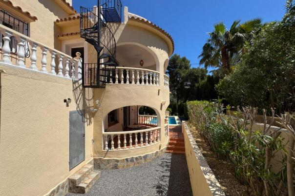4 bed villa in Benissa