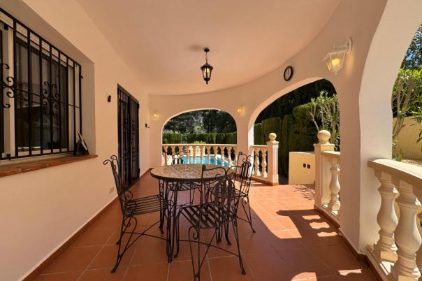 4 bed villa in Benissa