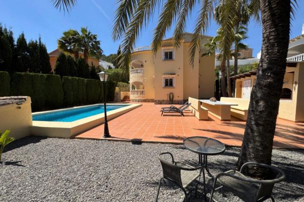 4 bed villa in Benissa