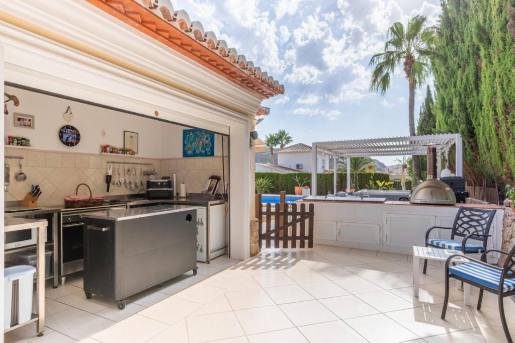 3 bed villas in Moraira