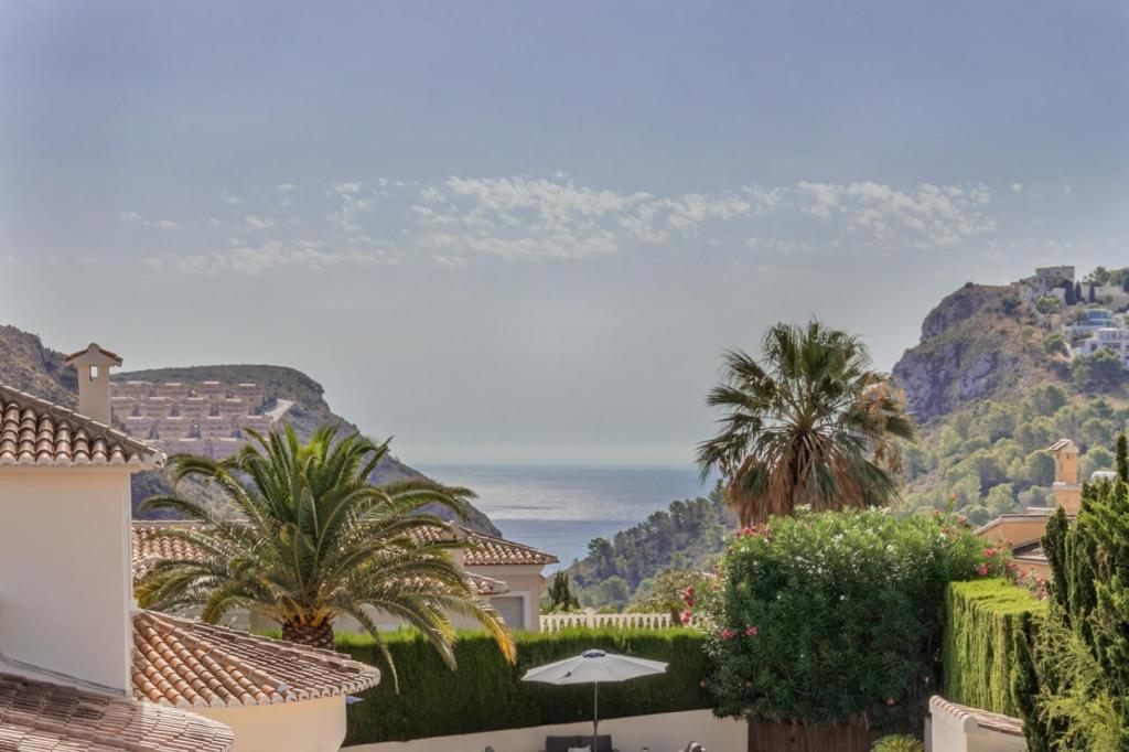 3 bed villas in Moraira