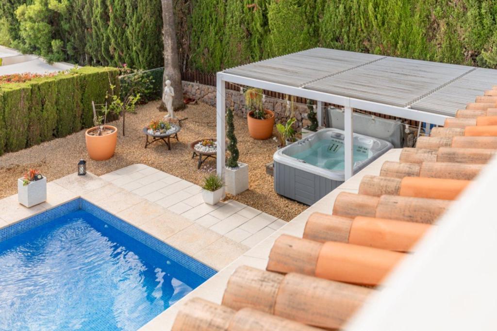 3 bed villas in Moraira