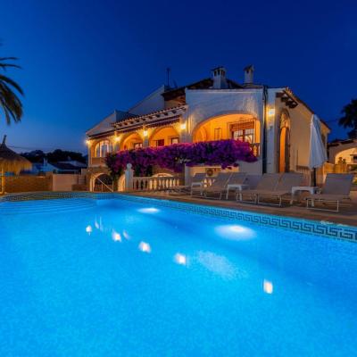 7 bed villas in Moraira