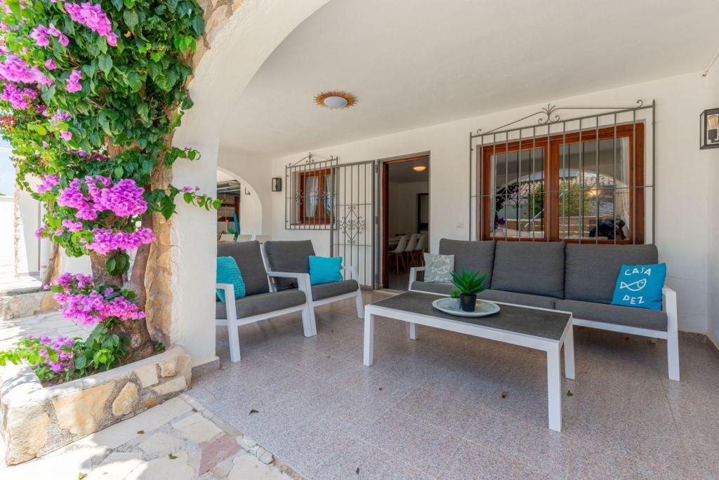 7 bed villas in Moraira