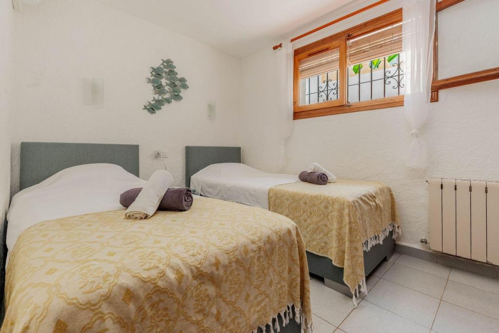 7 bed villas in Moraira