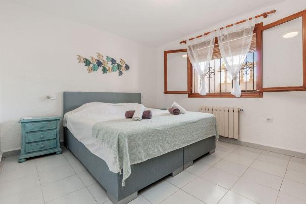 7 bed villas in Moraira