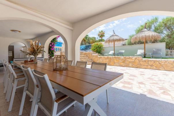 7 bed villas in Moraira