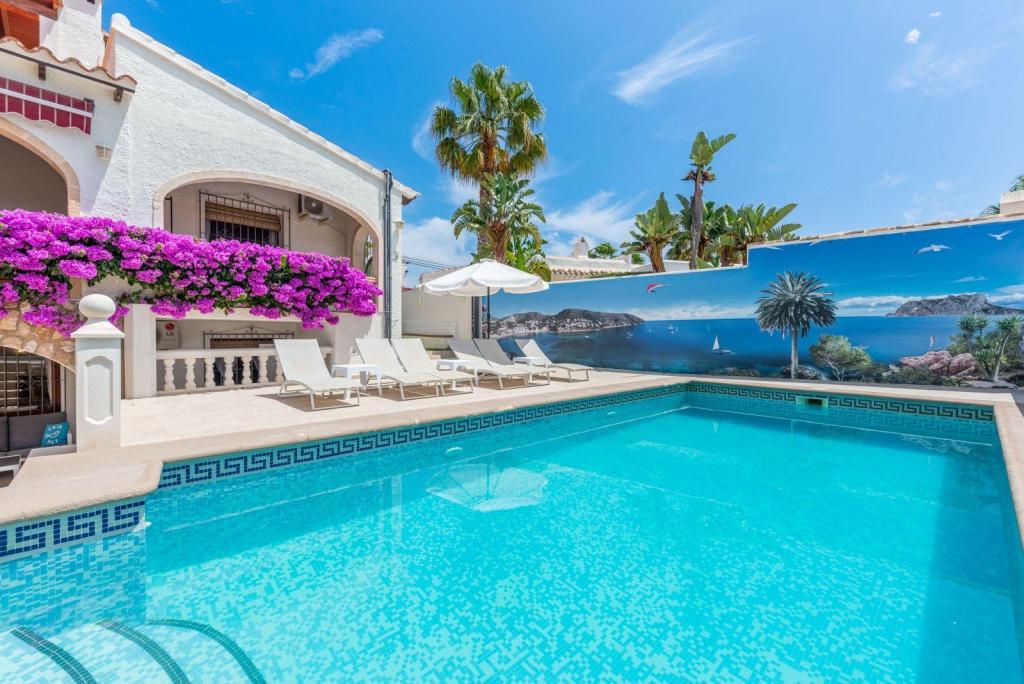 7 bed villas in Moraira
