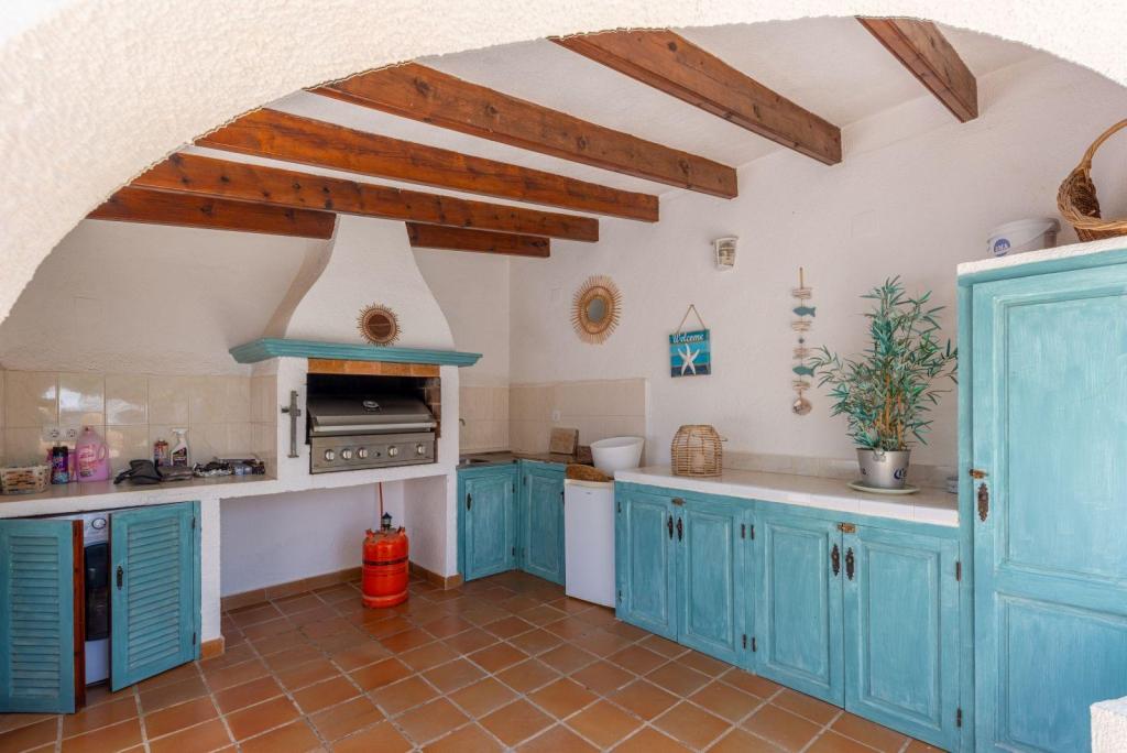7 bed villas in Moraira