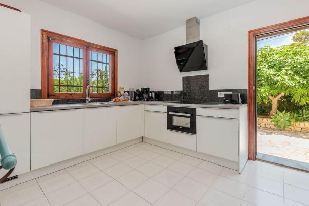 7 bed villas in Moraira