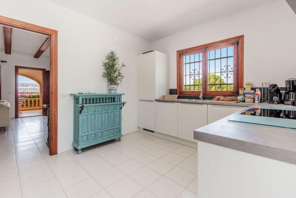 7 bed villas in Moraira