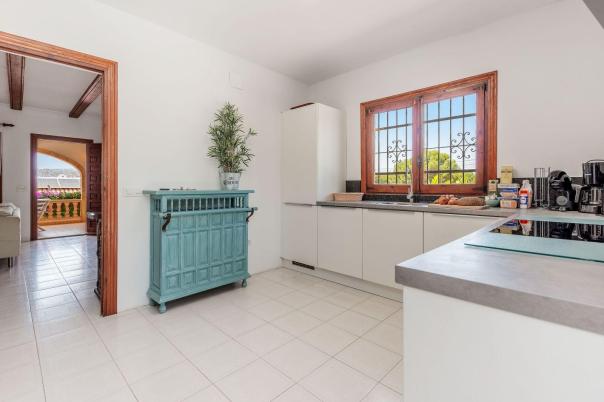 7 bed villas in Moraira