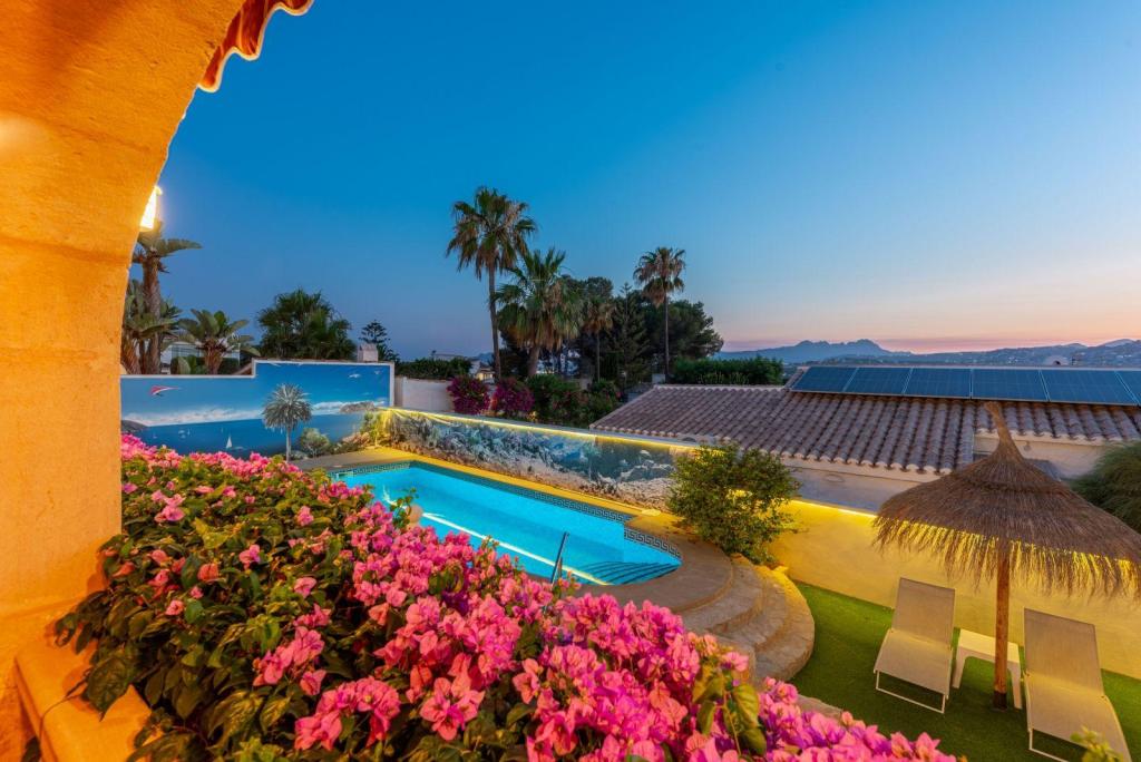 7 bed villas in Moraira
