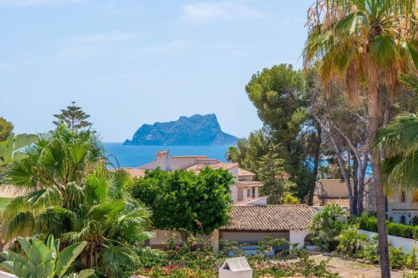 7 bed villas in Moraira