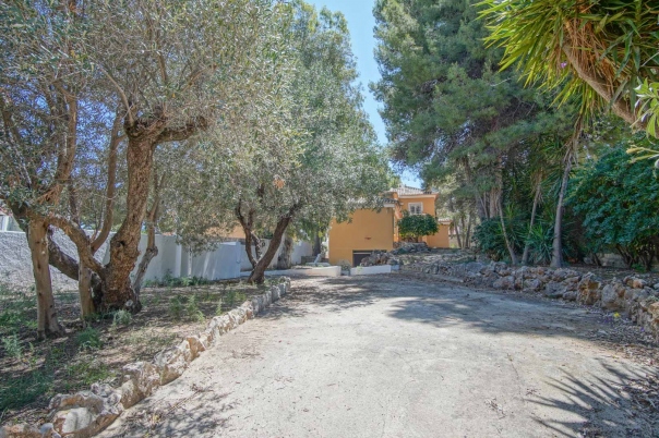 3 bed villa in Denia