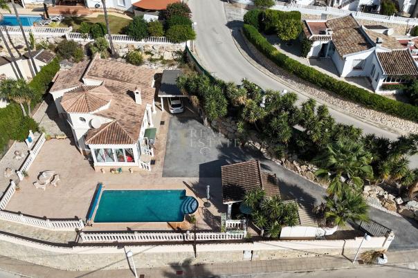 3 bed villa in Moraira